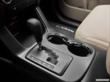  Gear shifter/center console photo