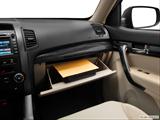  Glove box open photo