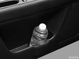 Cup holder prop (tertiary) photo