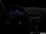  Centered wide dash shot photo