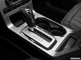  Gear shifter/center console photo