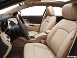  Front seats from Drivers Side photo