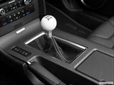  Gear shifter/center console photo