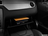  Glove box open photo