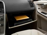  Glove box open photo