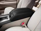  Front center console with closed lid, from driver's side looking down photo
