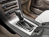  Gear shifter/center console photo