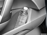  Cup holder prop (tertiary) photo
