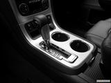  Gear shifter/center console photo