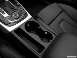  Cup holders photo