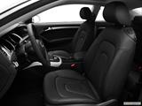 Front seats from Drivers Side photo