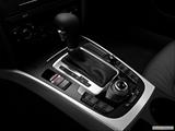 Gear shifter/center console photo
