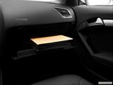  Glove box open photo
