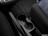  Cup holders photo