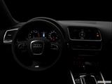  Centered wide dash shot photo