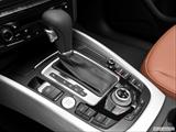  Gear shifter/center console photo