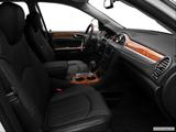  Passenger seat photo