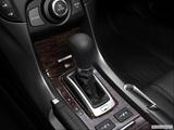  Gear shifter/center console photo