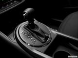  Gear shifter/center console photo