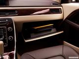  Glove box open photo