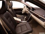  Passenger seat photo