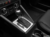  Gear shifter/center console photo