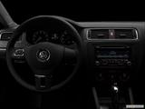  Centered wide dash shot photo