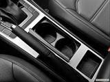  Cup holders photo