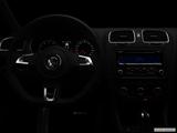  Centered wide dash shot photo