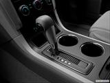  Gear shifter/center console photo