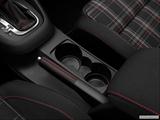  Cup holders photo