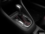  Gear shifter/center console photo