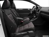  Passenger seat photo
