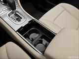  Cup holders photo