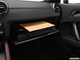  Glove box open photo