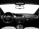  Dashboard, center console, gear shifter view photo