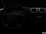  Centered wide dash shot photo