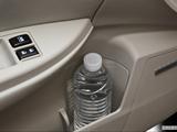  Cup holder prop (tertiary) photo
