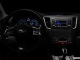  Centered wide dash shot photo