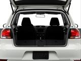  Hatchback & SUV rear angle photo