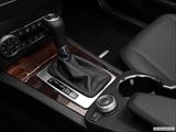  Gear shifter/center console photo