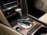  Gear shifter/center console photo