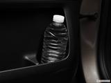  Cup holder prop (tertiary) photo