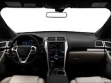 Dashboard, center console, gear shifter view photo