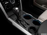  Gear shifter/center console photo