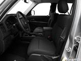  Front seats from Drivers Side photo