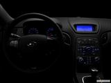  Centered wide dash shot photo