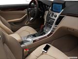  Zune and auxiliary jack photo