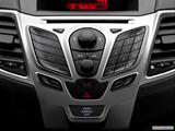  Stereo controls photo