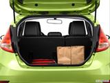  Trunk props photo